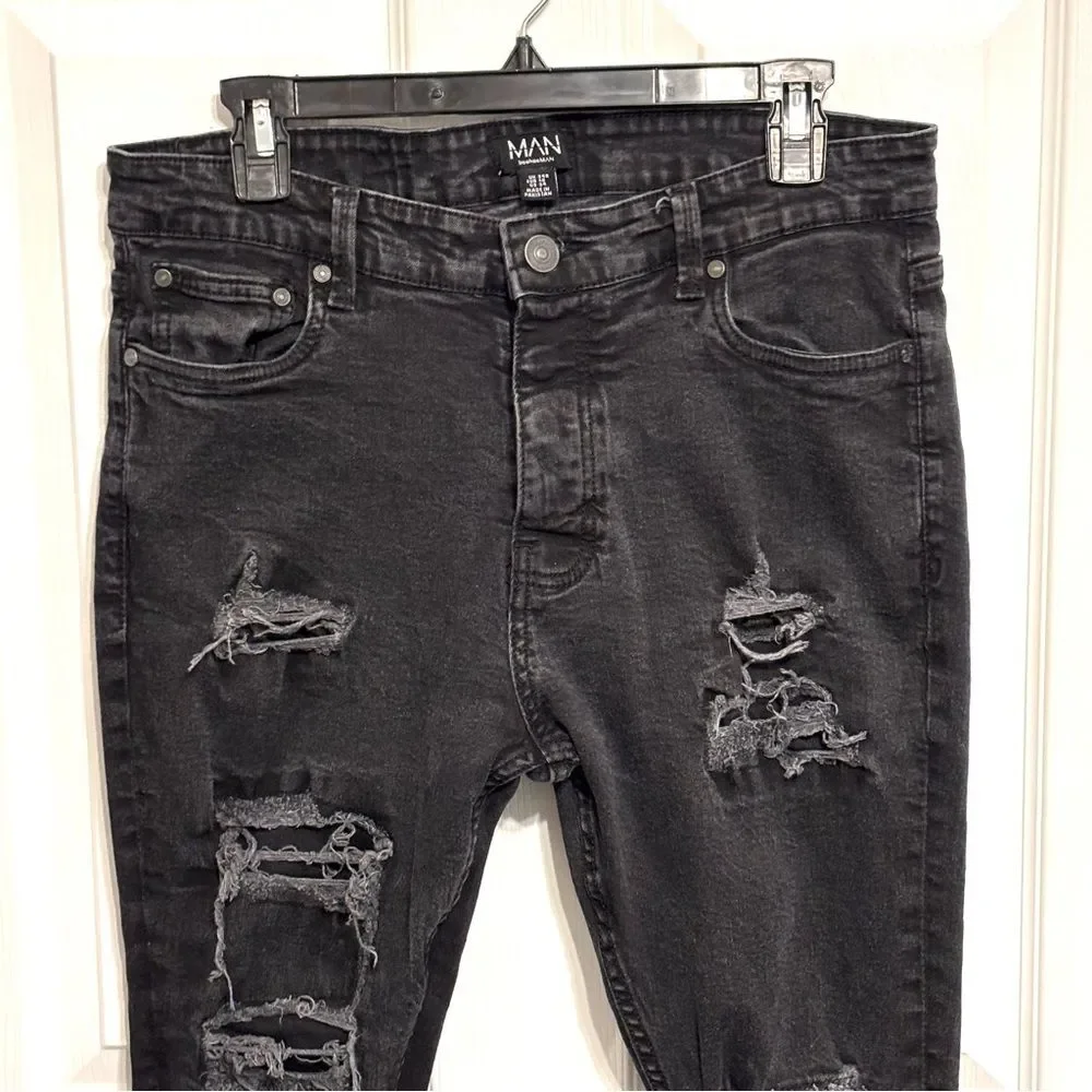 Boohoo MAN | Men’s Stacked Long Black Distressed Dark Wash Denim Jeans 31 x 36